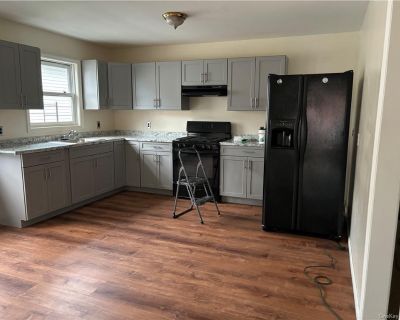 3 Bedroom 2BA 1500 ft House For Rent in Mount Vernon, NY