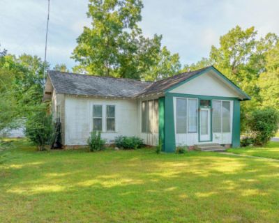 3 Bedroom 2BA Single Family Home For Sale in COLUMBIA, MS