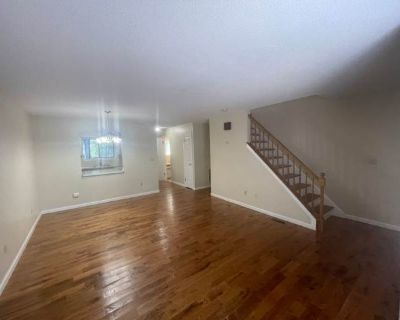 2 Bedroom 1.5BA 1035 ft Apartment For Rent in New Haven, CT