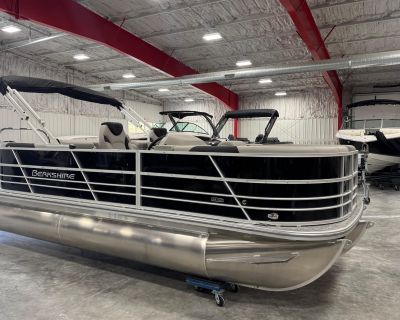 Introducing an incredible deal on a brand new 22' Tritoon featuring a powerful 150 HP Mercury Four-Stroke Outboard! This boat is equipped with hydraulic steering, a 2.75 log package with lifting strakes, and a popular co-captain's chair complemented by a four-corner couch layout. Enjoy your favorite tunes with the Bluetooth stereo, relax under the Bimini top, and protect your investment with a ...