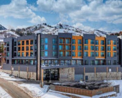 1 Bedroom 1BA 338 ft Furnished Condominium For Sale in PARK CITY, UT