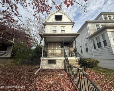 1 Bedroom 2BA 1609 ft Apartment For Rent in Kingston, PA