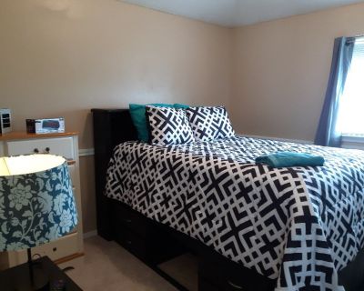 Roommates wanted to share a beautiful 4 bedroom home.