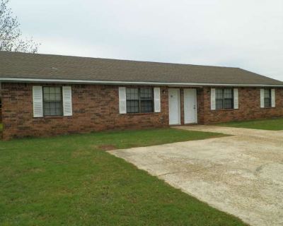 2 Bedroom 1BA 866 ft Furnished Apartment For Rent in Paragould, AR