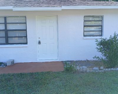 3 Bedroom 2BA House For Rent in Fort Myers, FL