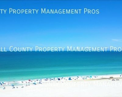 1 Bedroom 1BA 820 ft Condo For Rent in Siesta Key, FL