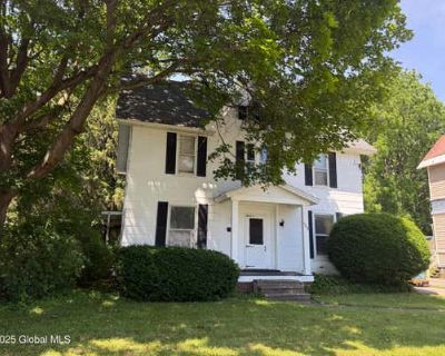 3 Bedroom 2BA 1768 ft Single Family Home For Sale in GLOVERSVILLE, NY