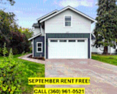 4 Bedroom 2BA 1678 ft² Pet-Friendly Apartment For Rent in Blaine, WA 627 E St unit 101