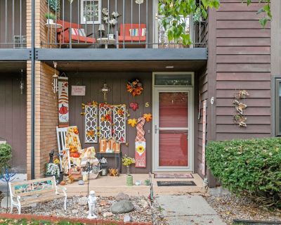 3 Bedroom 1BA 1762 ft Condo For Sale in Menasha, WI