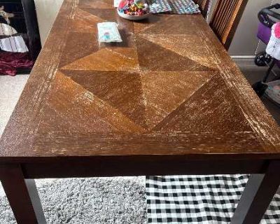 Dining Table & 6 Chairs wooden good condition / used