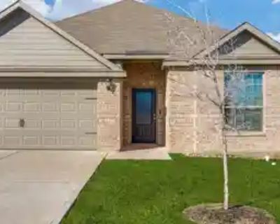 3 Bedroom 2BA 1752 ft Condo For Rent in Crowley, TX