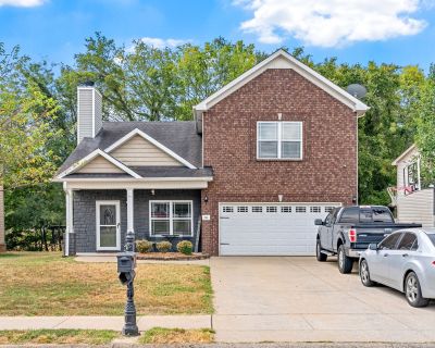 4 Bedroom 2BA 2507 ft Single Family House For Sale in Clarksville, TN