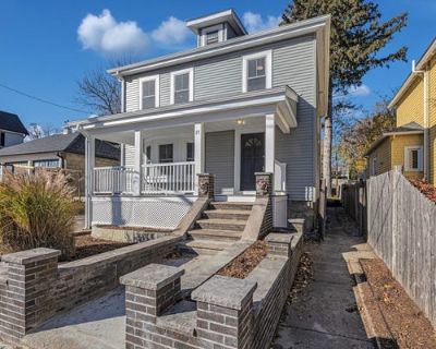 3 Bedroom 2BA 1429 ft Single Family Home For Sale in BOSTON, MA