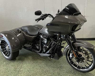 2023 Harley-Davidson FLTRT - Road Glide 3