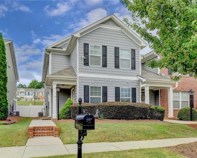 3 Bedroom 2BA 1599 ft Townhouse For Sale in Suwanee, GA