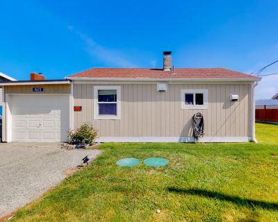 1 Bedroom 1BA House Vacation Rental in Samish Bay Cottage, Bow, WA