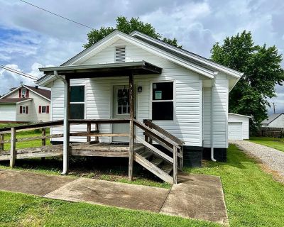 2 Bedroom 1BA 972 ft Single Family House For Sale in West Portsmouth, OH