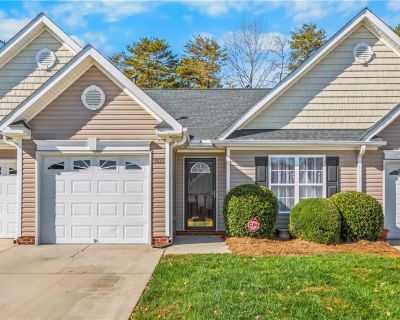 2 Bedroom 2BA 1186 ft Townhouse For Sale in Winston-Salem, NC