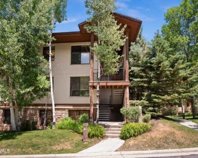 3 Bedroom 2BA 1264 ft Condominium For Sale in PARK CITY, UT