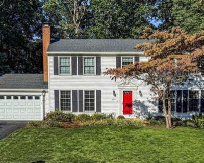 5 Bedroom 3BA 3286 ft Single Family Home For Sale in HERNDON, VA