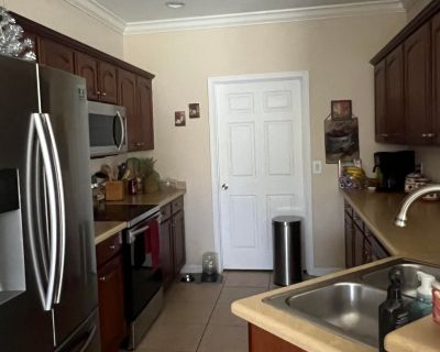 1 Bedroom 1BA 1860 ft Furnished House For Rent in Port Saint Lucie, FL