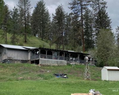 3 Bedroom 2BA 1248 ft Single Family Home For Sale in Stites, ID