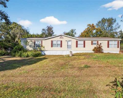 3 Bedroom 2BA 1904 ft Manufactured Home For Sale in LAKELAND, FL