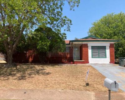 3 Bedroom 1.5BA 0 ft Pet-Friendly Apartment For Rent in Copperas Cove, TX