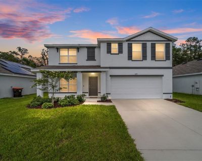 5 Bedroom 3BA 2661 ft Single Family House For Sale in Belleview, FL