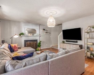 Deposit: $750.00 * Utilities included?: Yes * Fees apply?: No. References are not required. Non-smoking. Furnishings: Unfurnished * Disabled access: * Living room: shared. Availability Available Nov 17 2025 Minimum term 12 months Maximum term 36 months. A wonderful home convenient to Duke, UNC Chapel Hill, I-40, Southpoint Mall, RTP! Easy walk to the American Tobacco Trail. Fresh decorator pain...