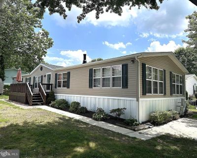 3 Bedroom 2BA 2000 ft Single Family House For Sale in Severn, MD