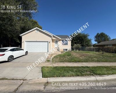 4 Bedroom 2BA 2100 ft Single-family home For Rent in Layton, UT