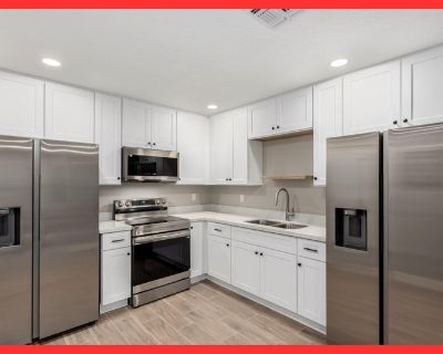 Furnished Room for Rent - Modern CoLiving Near Trails & Canal | WiFi & Util