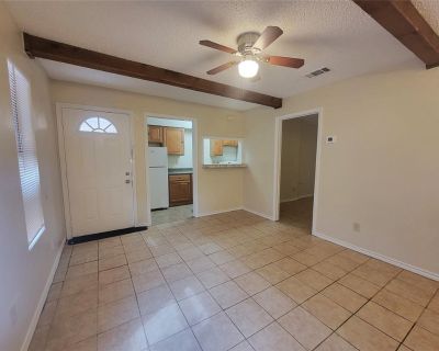 1 Bedroom 1BA 535 ft² Apartment For Rent in Galveston, Texas