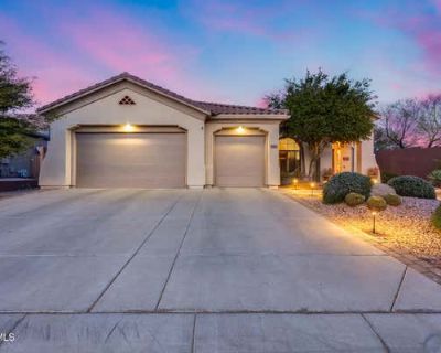 3 Bedroom 3BA 2649 ft Single Family Home For Sale in PHOENIX, AZ