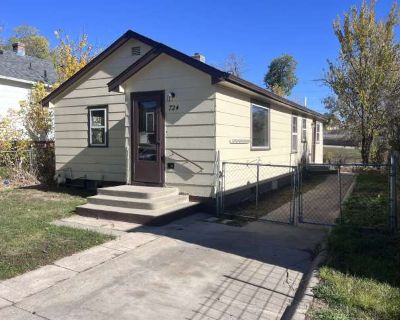 3 Bedroom 2BA 0 ft Apartment For Rent in Rapid City, SD