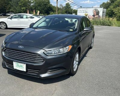 Used 2016 Ford Fusion SE