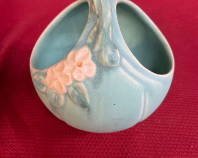 Weller basket vase