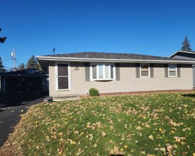 3 Bedroom 1.5BA 1716 ft Apartment For Rent in Winnebago County, WI