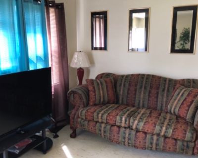 Furnished Room for Rent - Small and cozy apartment near downtown