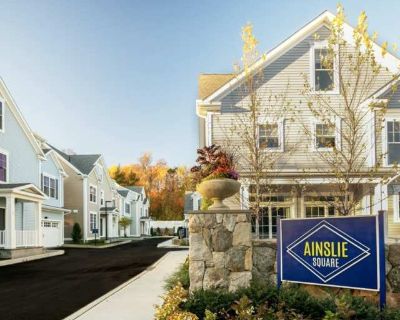 115 Colonial Road. Good schools, a diverse population and easy commuting access make Stamford a good place to call home. Hardwood floors Dishwasher Garage Stainless steel Gym Pool Unit Amenities dishwasher hardwood floors microwave range refrigerator stainless steel Property Amenities clubhouse gym parking playground pool garage. 3 Bedroom. 3.5 Bathroom. 1940 ft