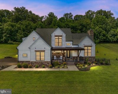 Elegant Dr, Martinsburg, Home For Sale