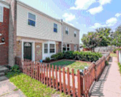 3 Bedroom 3BA 1850 ft² Apartment For Rent in Manassas, VA 7908 Sharpsburg Ct