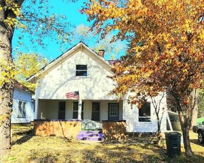 W Th St, Newburg, Home For Sale