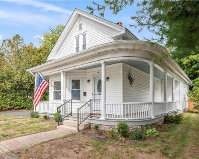 3 Bedroom 2BA 1167 ft Single Family Home For Sale in BURRILLVILLE, RI