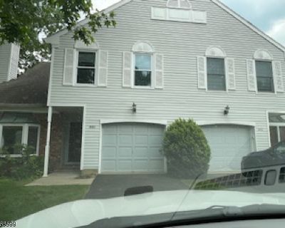 2 Bedroom 2BA Condo For Sale in Branchburg, NJ