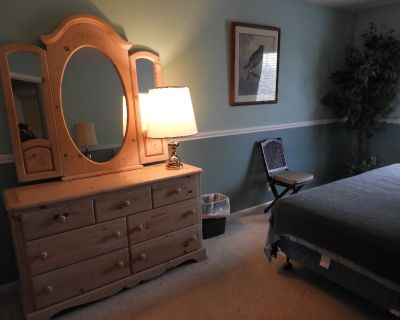 Room For Rent:  Large Bedroom, Large Bathroom with Double Sinks, Kitchen Privileges, Large TV (55") w/ Surround System, Wi-Fi Gym w/ 8 Machines & Free Weights, Laundry Room (Optional), Walking Trail in Skyhawk Park (1/8 mi. away, Quiet Neighborhood (Skyhawk). Must be Non-Smoker, 40 Y/O or Older, No Pets 
$975.00 per month 
Contact: Scott Posner PHONE: (707) 481-4883. OR EMAIL: scottposner@earth...