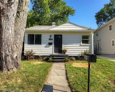 110 W Tennyson Ave. Renovated 2-bedroom 1 bath ranch available for immediate occupancy. New flooring and freshly painted throughout. Updated Kitchen. Plenty of natural light throughout. Enclosed back porch and a detached one car garage. This property is being rented with appliances. Pet negotiable for a nonrefundable pet fee and addt rent. Tenant pays utilities. Trash excluded. Move in =Monthly...