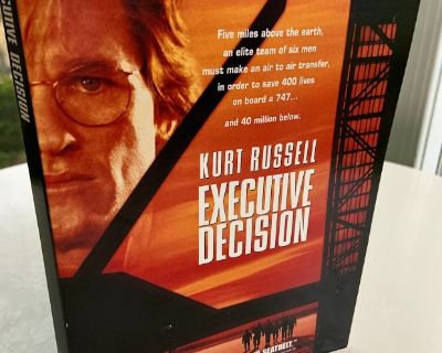 Executive Decision (1996) Kurt Russell, Halle Berry, Steven Seagal