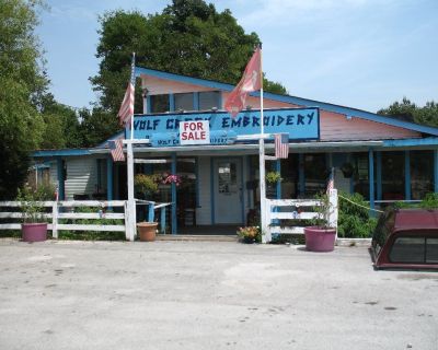 res.and commercial zoned